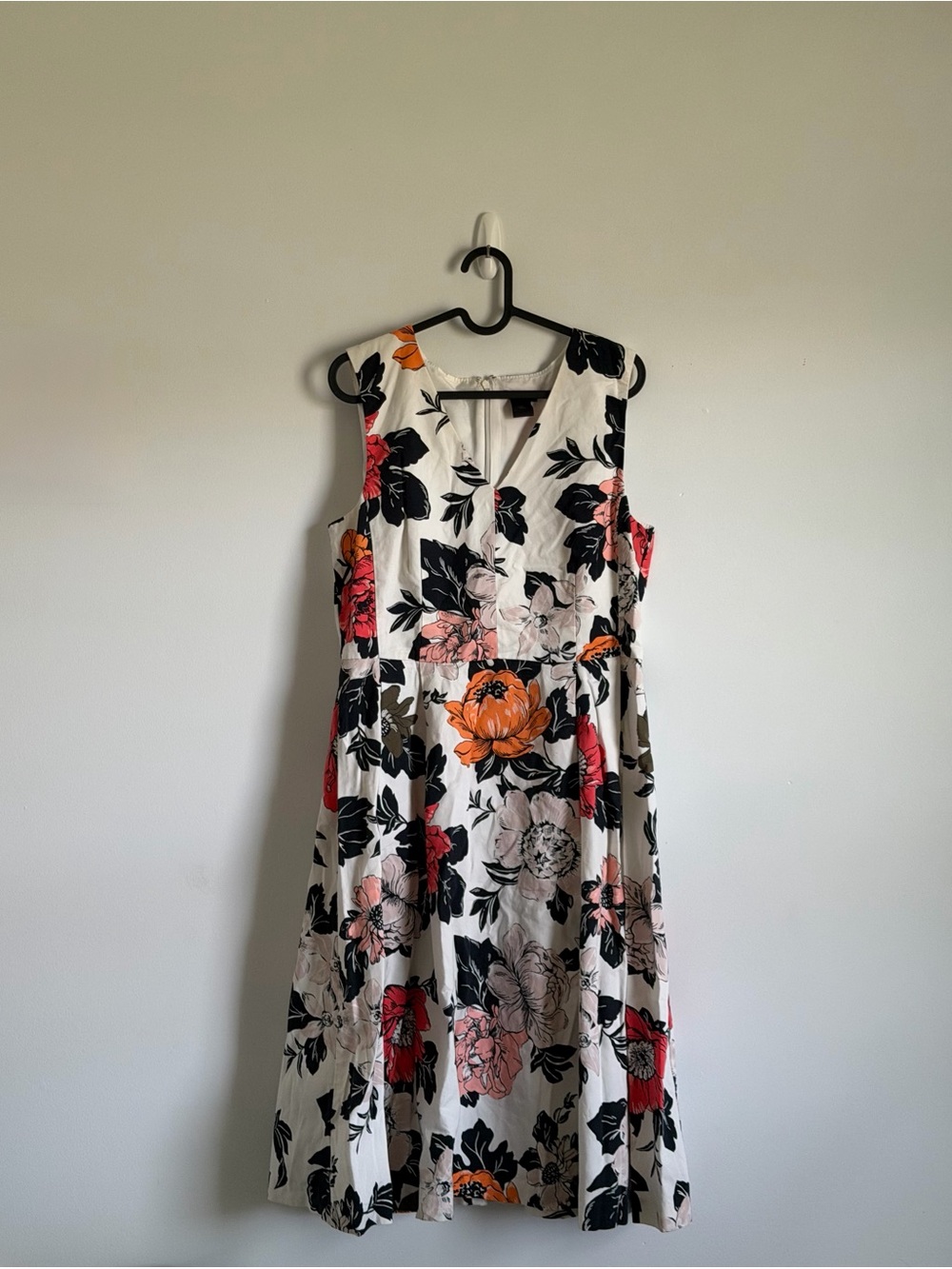 Ann Taylor White Floral Midi Dress with Black, Orange and Pink Blooms